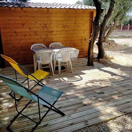 Le Chalet Sous L'Olivier Boulbon Buitenkant foto