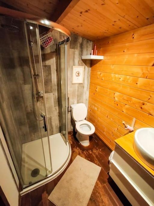 Le Chalet Sous L'Olivier Boulbon Buitenkant foto